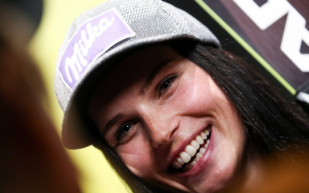 Anna Veith: „…egal, ob es dann weiter geht oder nicht“ Anna Veith bei einem Pressetermin in Sölden. – Foto: GEPA pictures