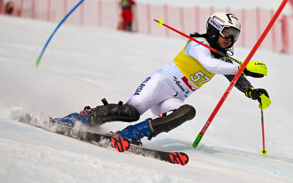 Der erste malaysische Sieg in einem FIS-Rennen ist Tatsache Aruwin Salehhuddin – hier bei den Junioren-Weltmeisterschaften von St. Anton – hat am Montag Malaysia den ersten Sieg in einem FIS-Rennen beschert. – Foto: GEPA pictures