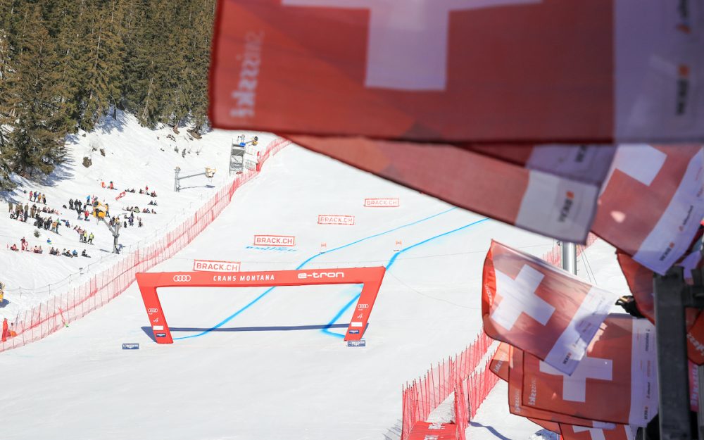 Crans Montana springt als Ersatzort ein Der Zielbereich der Piste Mont Lachaux in Crans Montana wird zwei Abfahrten und eine Kombination "beherbergen". – Foto: GEPA pictures