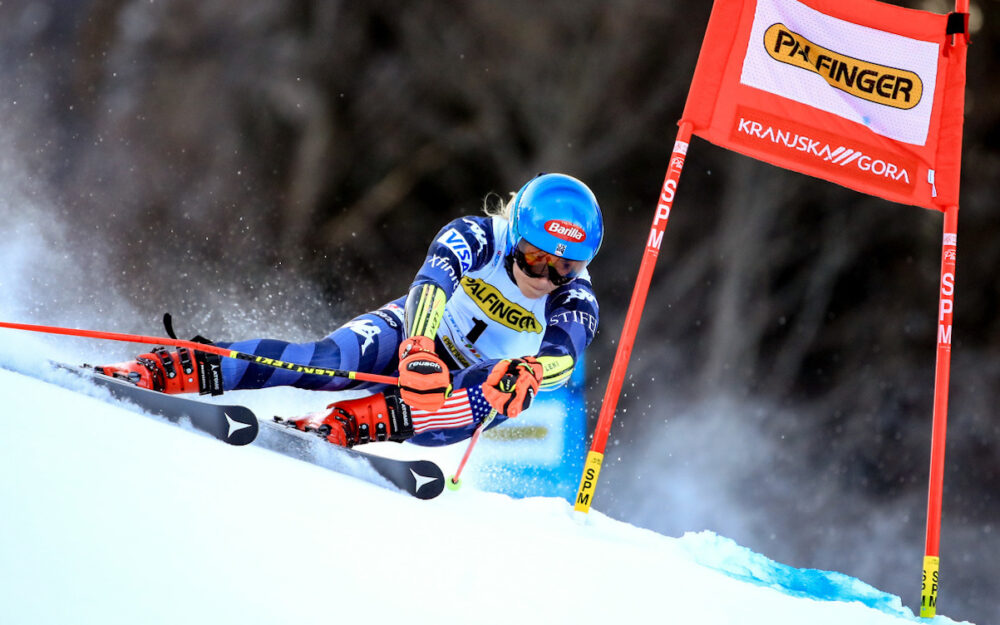 Halbzeitführung – Mikaela Shiffrin in der „Mission 82“ auf Kurs Mikaela Shiffrin. – Foto: GEPA pictures