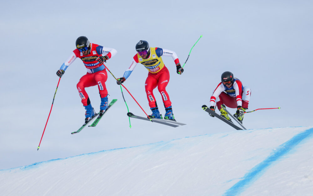 Die Skicrosserinnen und -crosser müssen heuer auf einen Kurs in Saas Fee verzichten. – Foto: GEPA pictures